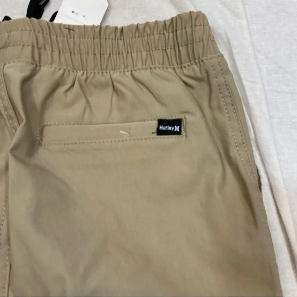 Brand new with Tags Boys Hurley H2O-Dri‎ twill joggers Size 7/8 Khaki